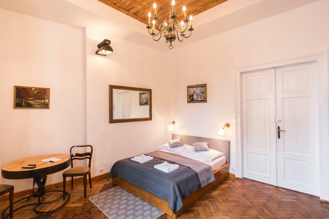 Lovenovsky Apartments 克拉科夫 外观 照片
